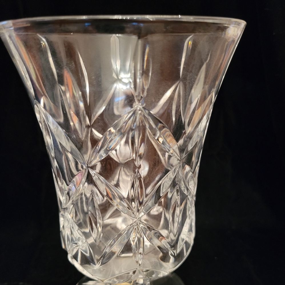 BLOCK Crystal Vase, 24% full Lead.
